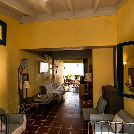 Kirani Villa Barbati