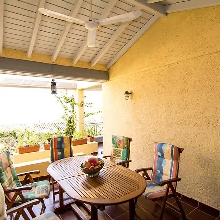 Villa Kirani