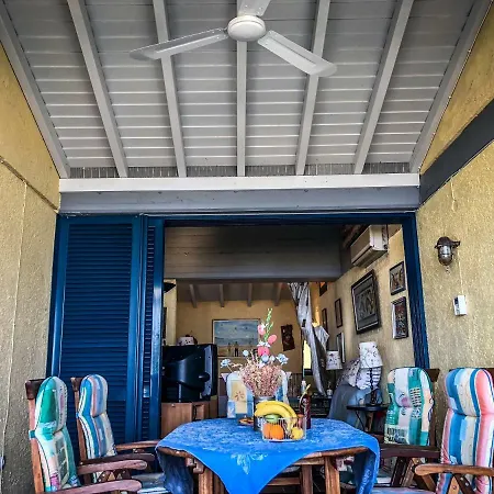 Kirani Villa